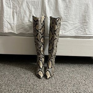 Marc Fisher Retie 2 Boots